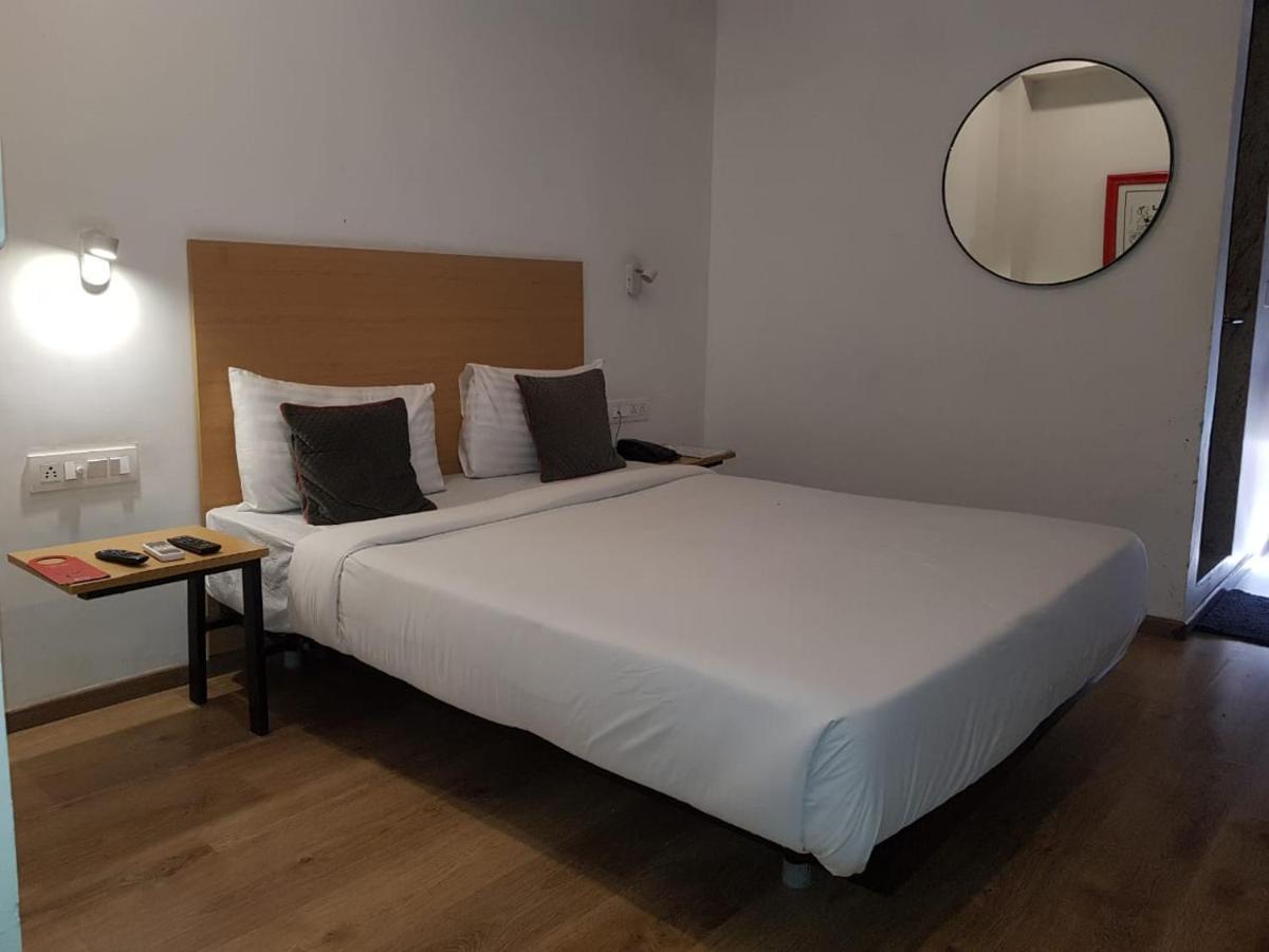Hotel Unicontinental مومباي المظهر الخارجي الصورة