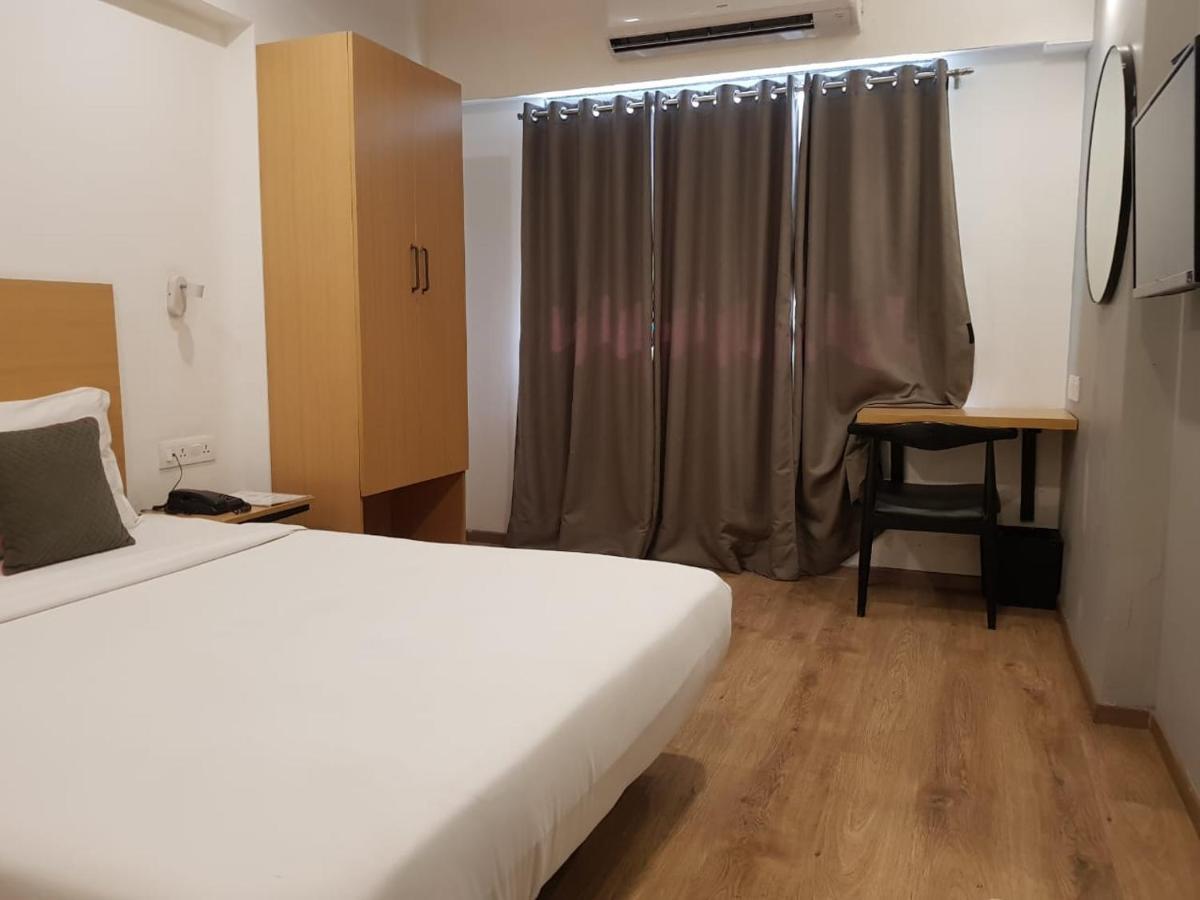 Hotel Unicontinental مومباي المظهر الخارجي الصورة